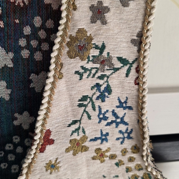 SHEIN Floral Embroidered Vest - Multicolor - Picture 2 of 4